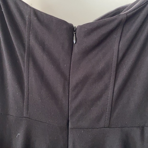 BLACK DRESS - Picture 6 of 9